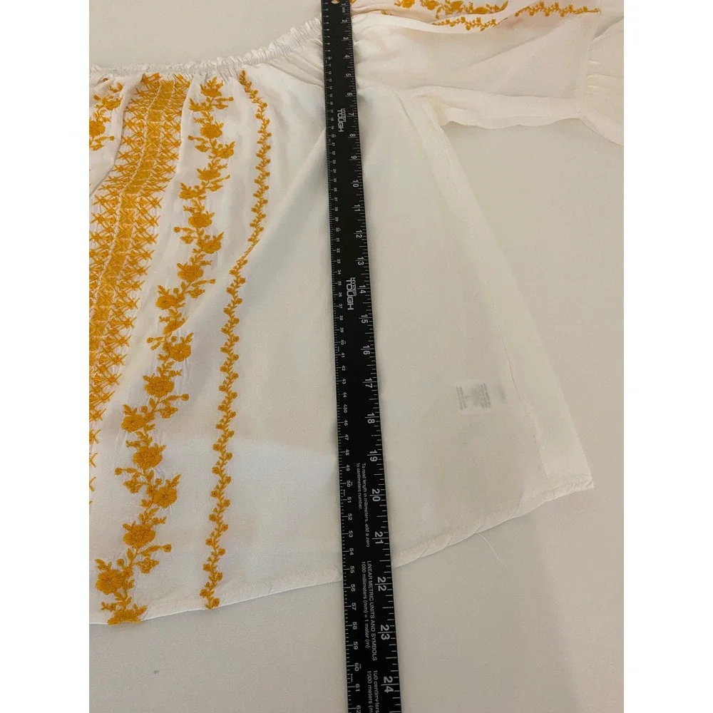 Savanna Jane L White Yellow Embroidered Peasant Blouse Bell Sleeve Top  Boho 099 - Picture 9 of 11